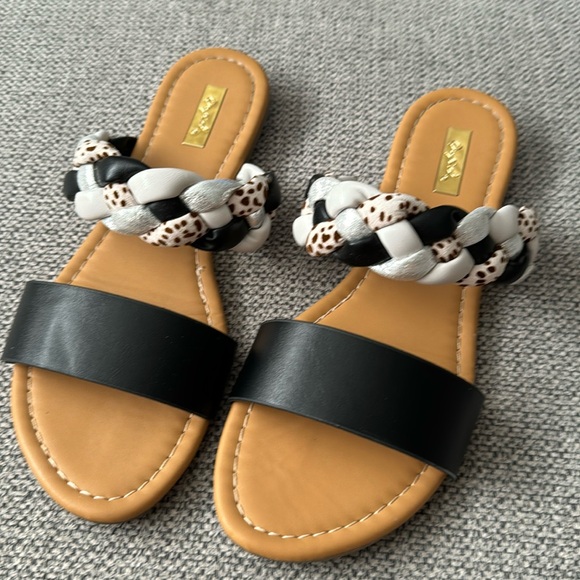Qupid Shoes - Women’s Sandals